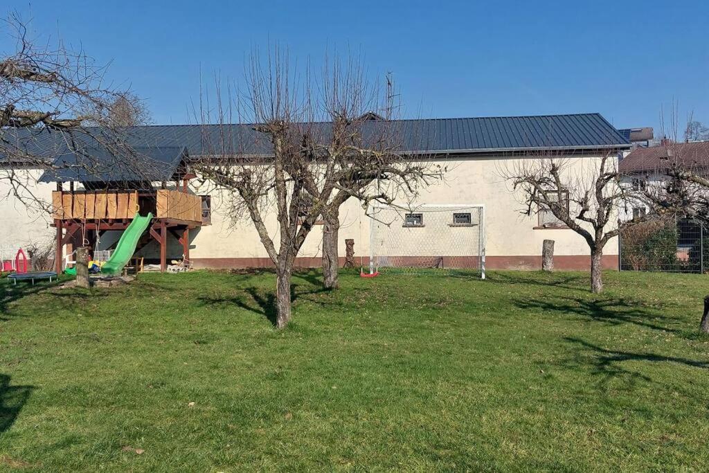 Grosse Tolle 4 Zimmer Ferienwohnung Im Herzen Des Odenwaldes Moerlenbach ภายนอก รูปภาพ