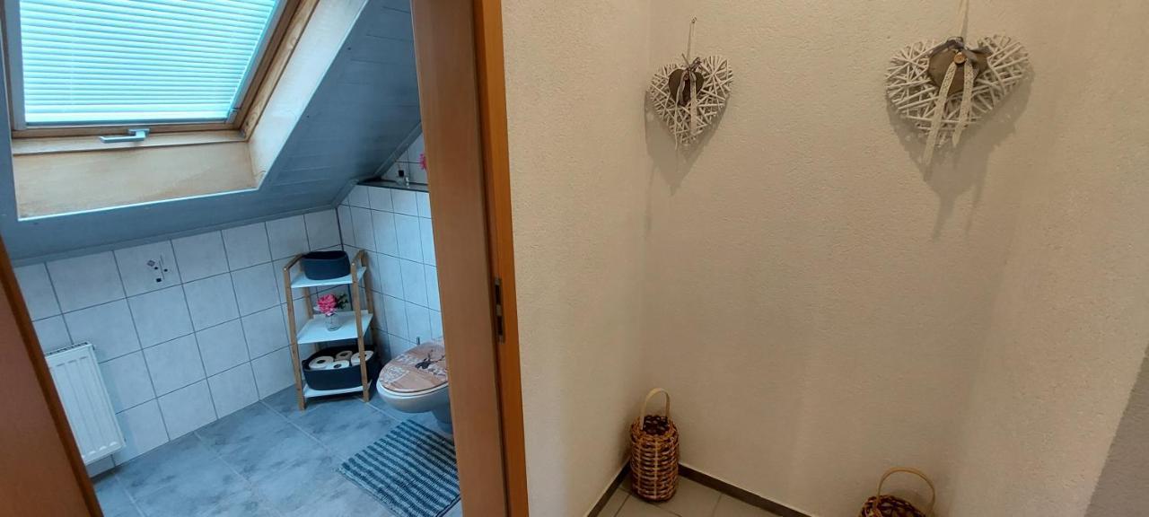 Grosse Tolle 4 Zimmer Ferienwohnung Im Herzen Des Odenwaldes Moerlenbach ภายนอก รูปภาพ